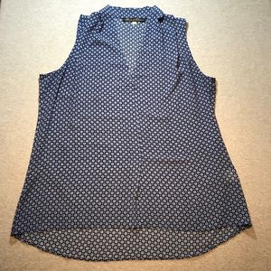 Rose & Olive Sleeveless Blouse